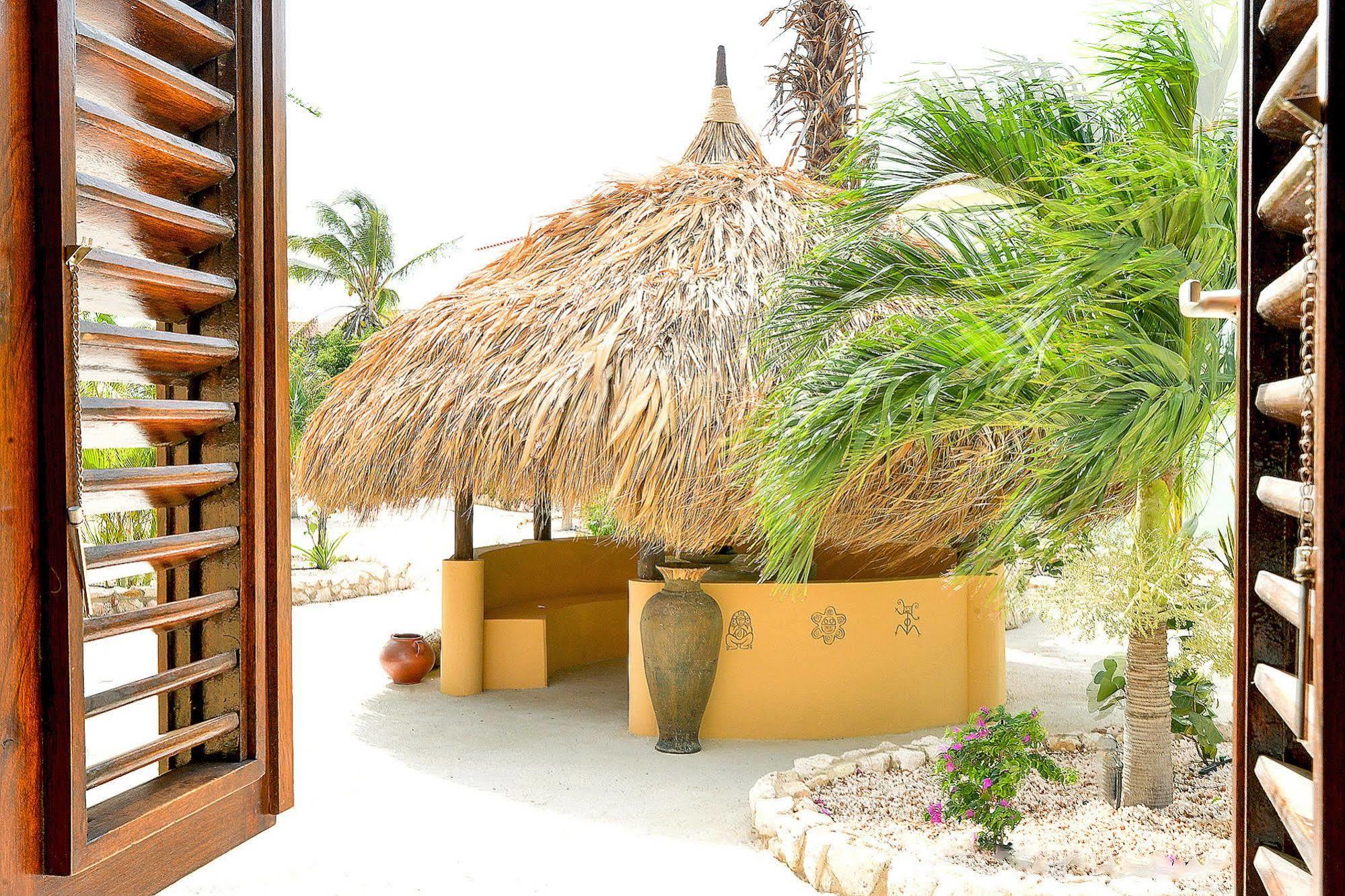 Lagun Blou Dive And Beach Resort Экстерьер фото