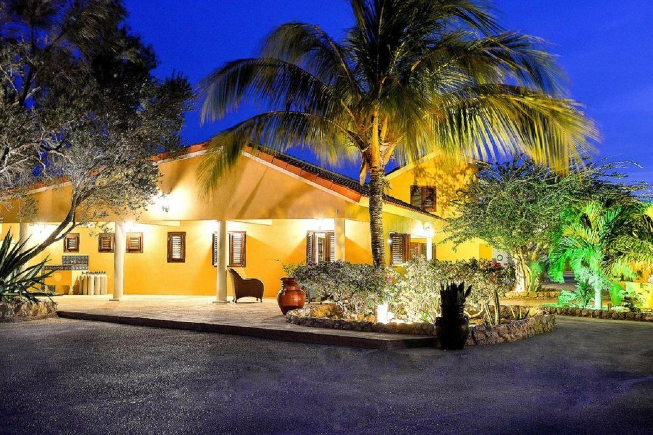Lagun Blou Dive And Beach Resort Экстерьер фото